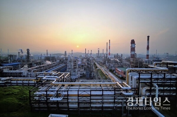 SK이노베이션 울산 공장 전경. /사진= SK이노베이션.