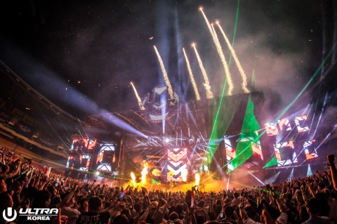 울트라 코리아 2018 개막