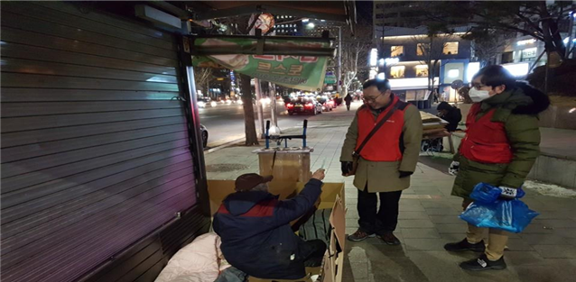 을지로1가 거리상담 (사진=서울시)