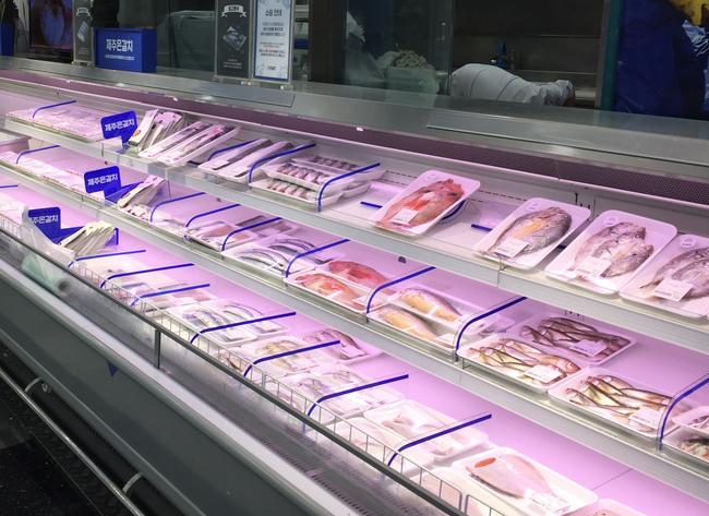 식품의약품안전처는 오는 3월부터 국내 유통 농‧수산물을 대상으로 `2022년 유통 농・수산물 국가 잔류물질조사 사업`을 실시한다.