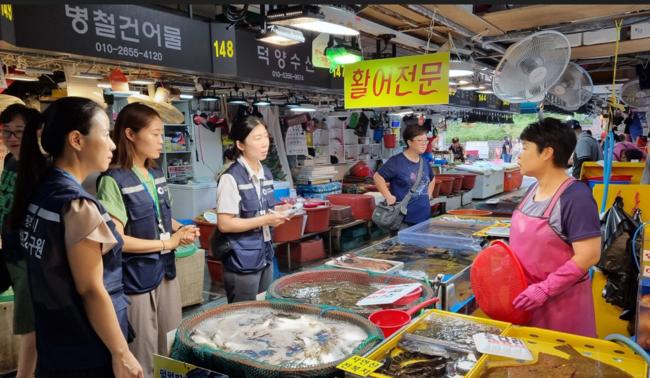 인천시, 수산물 방사능 검사 강화해 시민 불안감 잡는다