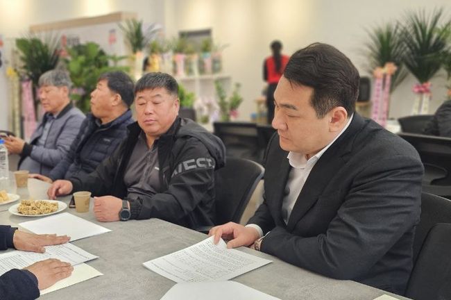 국민의힘 함경우 광주시갑 후보가 소병훈 더불어민주당 후보에게 정책토론을 제안했다.