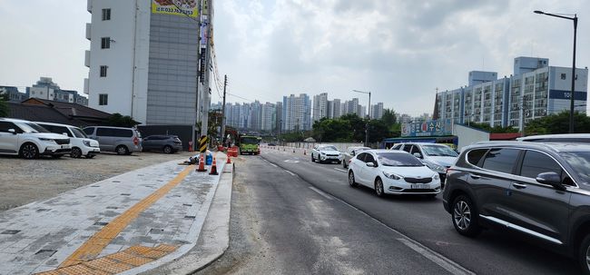 `송림사거리~월운정사거리 6차로 확 · 포장공사`