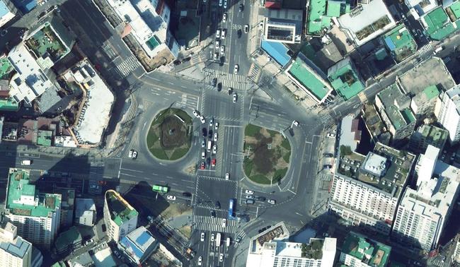 부평구(구청장 차준택)는 안전한 교통환경 조성을 위해 `교통사고 잦은 곳 개선사업`을 추진한다.