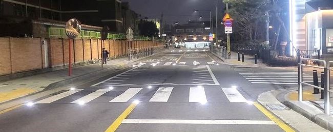 대영중학교 근처에 설치된 활주로형 횡단보도