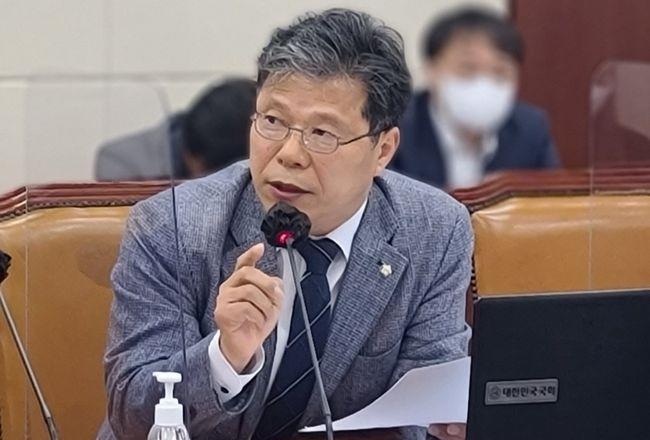 서영석 더불어민주당 국회의원(경기 부천시갑, 국회 보건복지위원회)